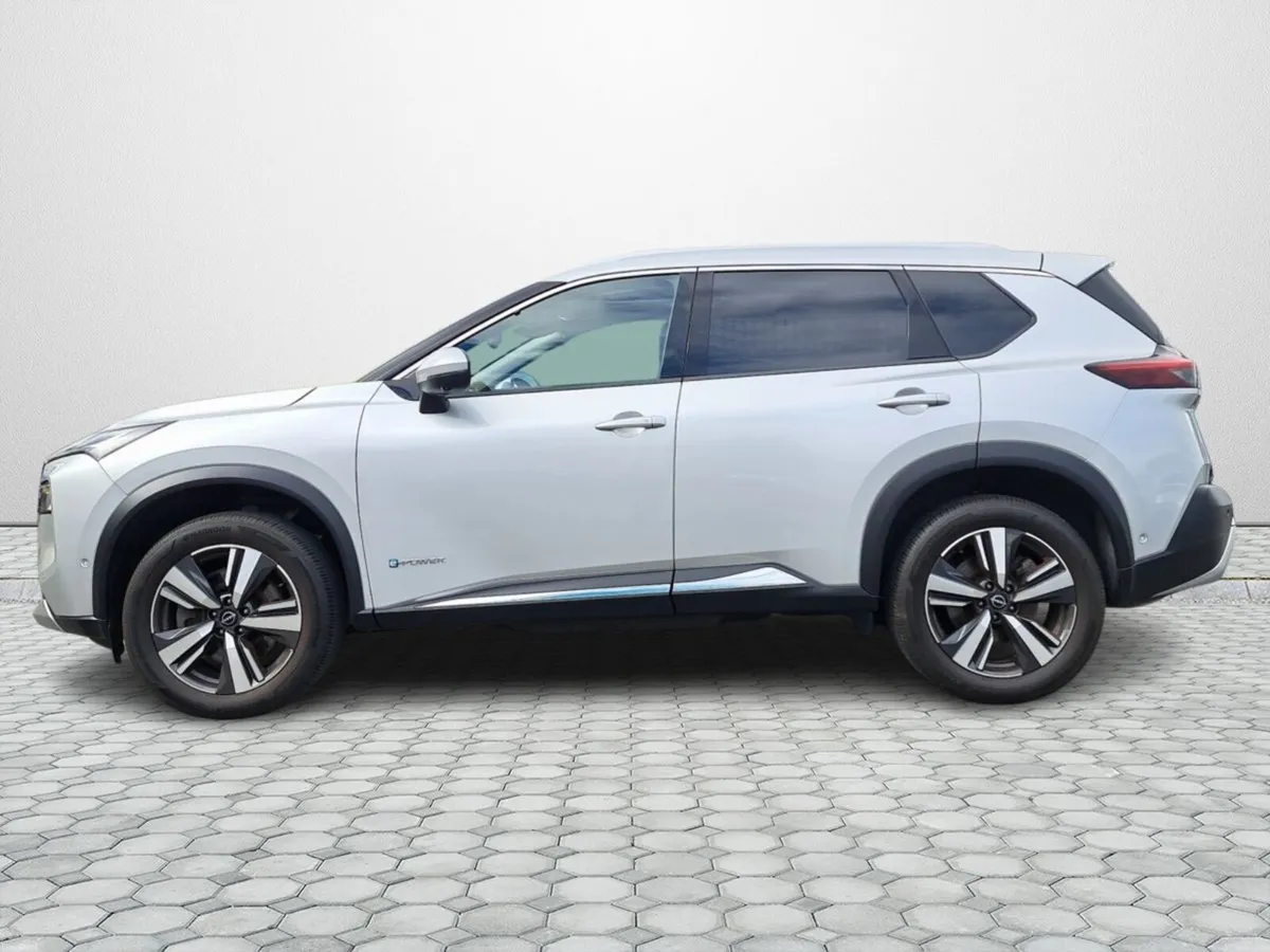 Nissan X-Trail E-POWER SVE 5 Seater €4000 Scrappag - Image 5