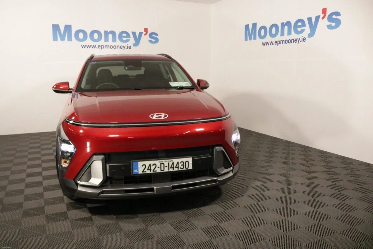 Hyundai KONA Hybrid Elegance 1.6L Petrol Automatic - Image 2