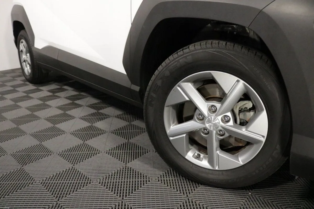 Hyundai KONA Signature 1.0L Petrol Compact SUV - Image 4