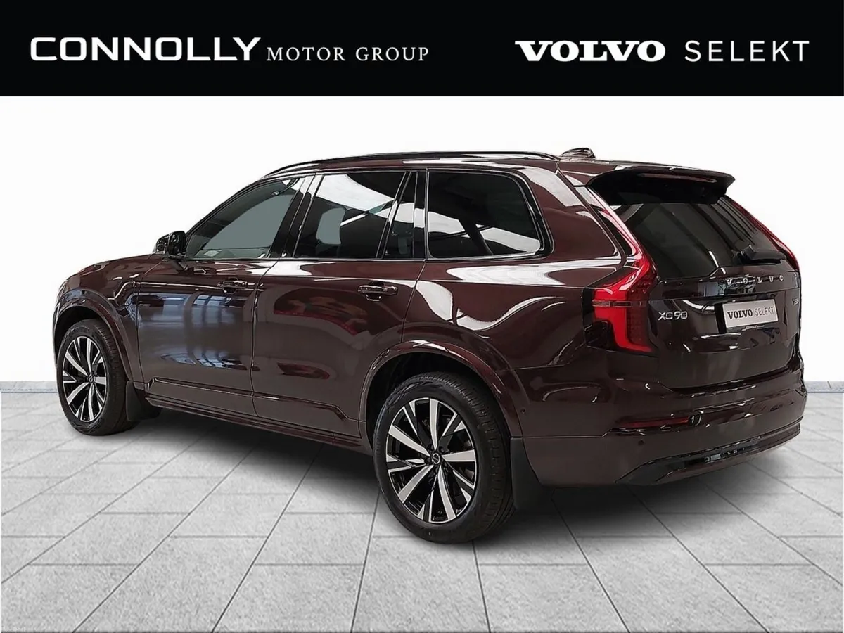 Volvo XC90 T8 PHEV AWD Plus Dark 0.95% APR!! - Image 2