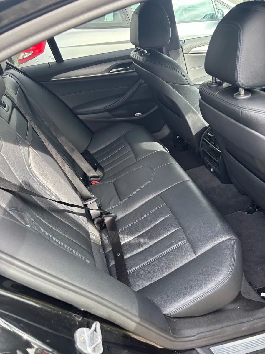BMW 530 - Image 6