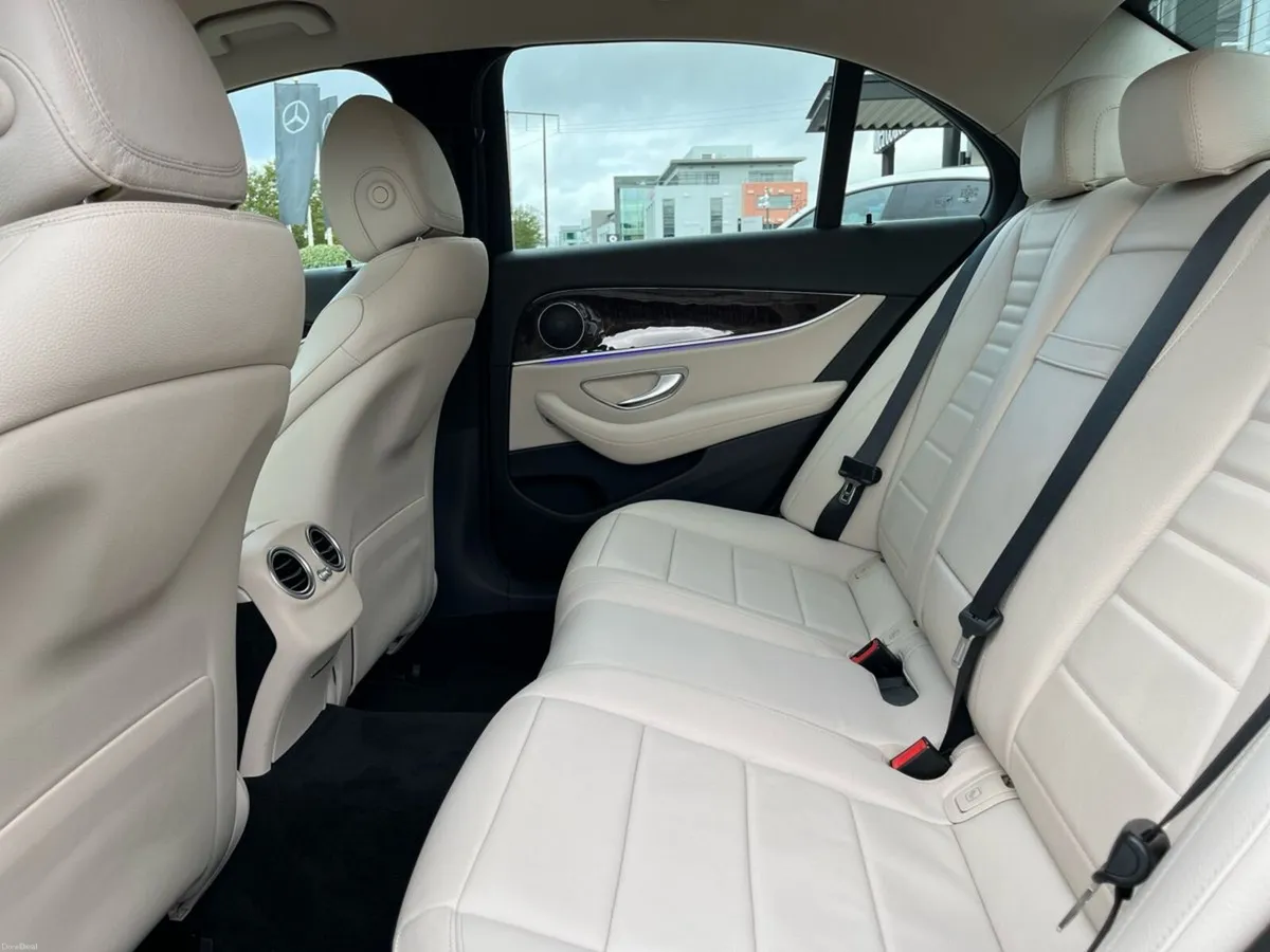 Mercedes-Benz E-Class E 220D Avantgarde Line Saloo - Image 4