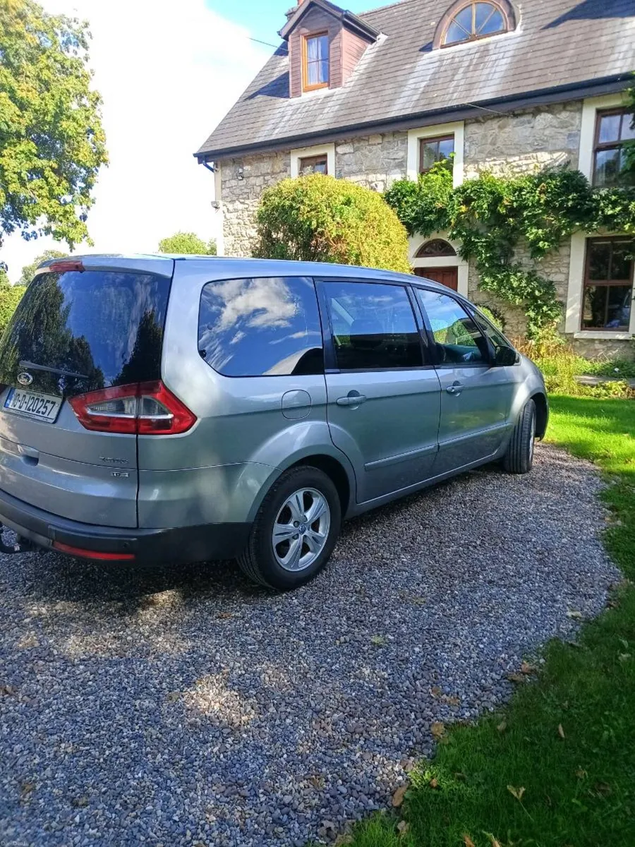 Ford 7 seater - Image 2