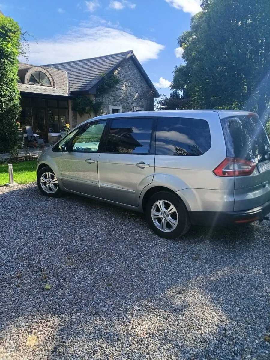 Ford 7 seater - Image 3