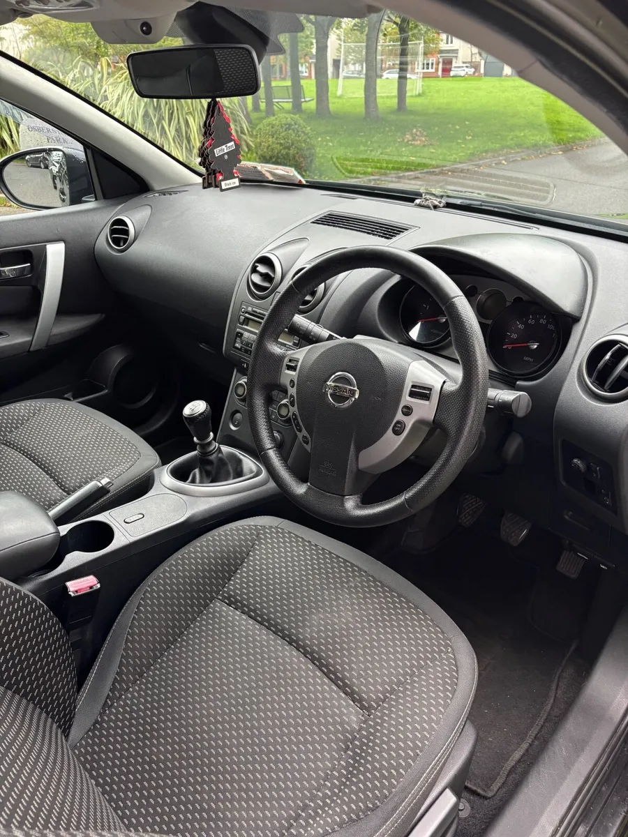 Nissan Qashqai 2009 - Image 5