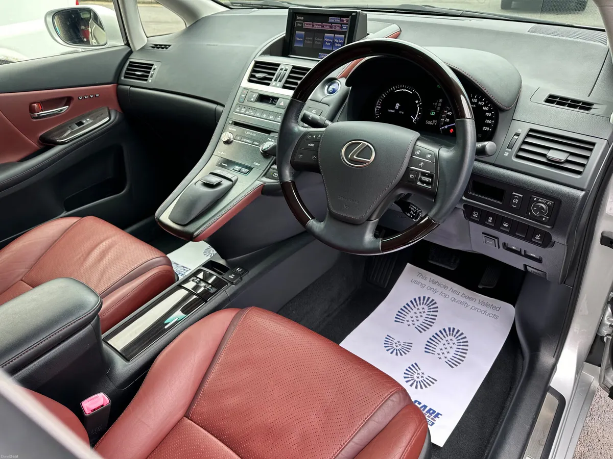 Lexus HS 2013 - Image 6