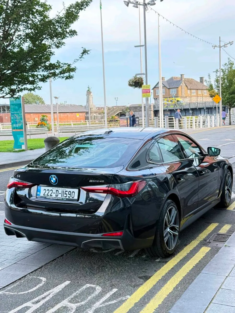 Bmw i4 - Image 4
