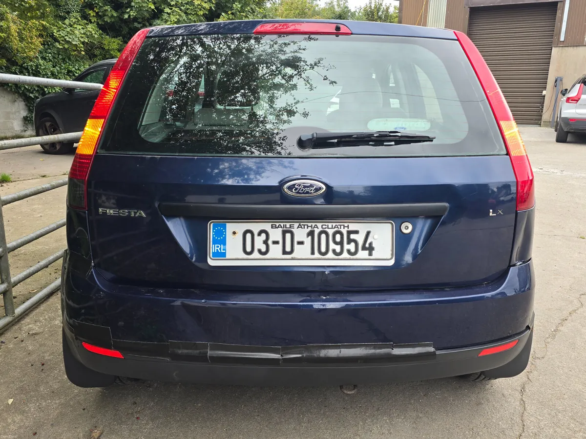 €890 Ford Fiesta 2003 petrol ⛽️ €890 - Image 5