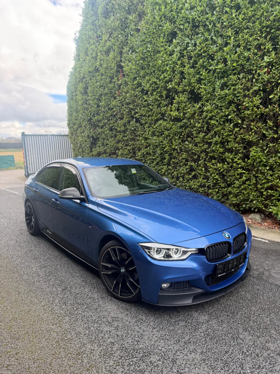 2017 BMW 320D M SPORT - Image 1