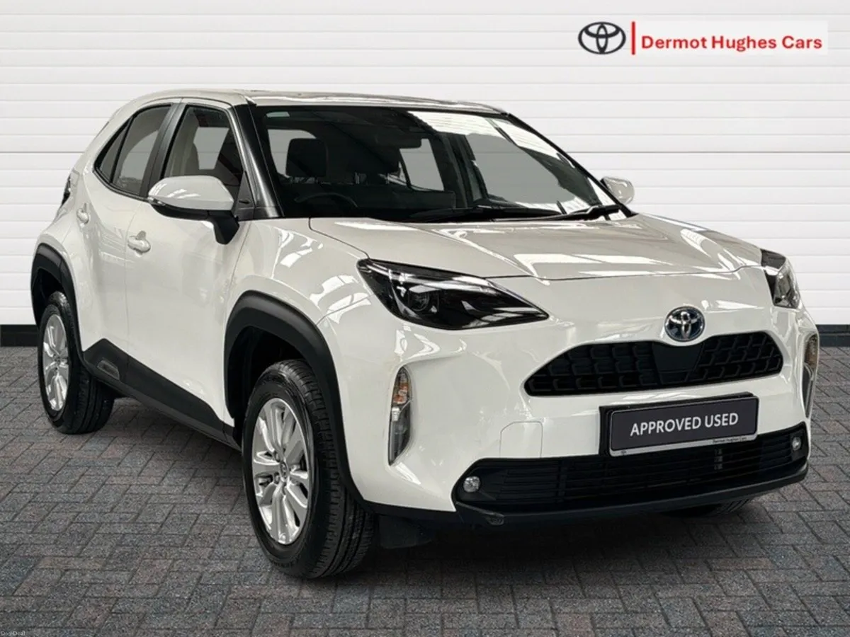 Toyota Yaris Cross LUNA HYBRID AUTO - Image 1