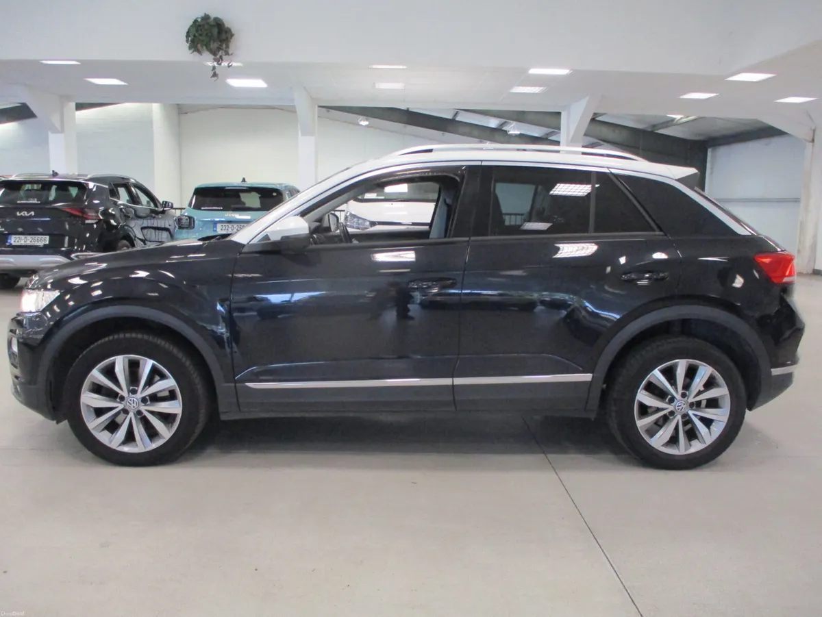 Volkswagen T-Roc Design T/Dsl 2019 - Image 1