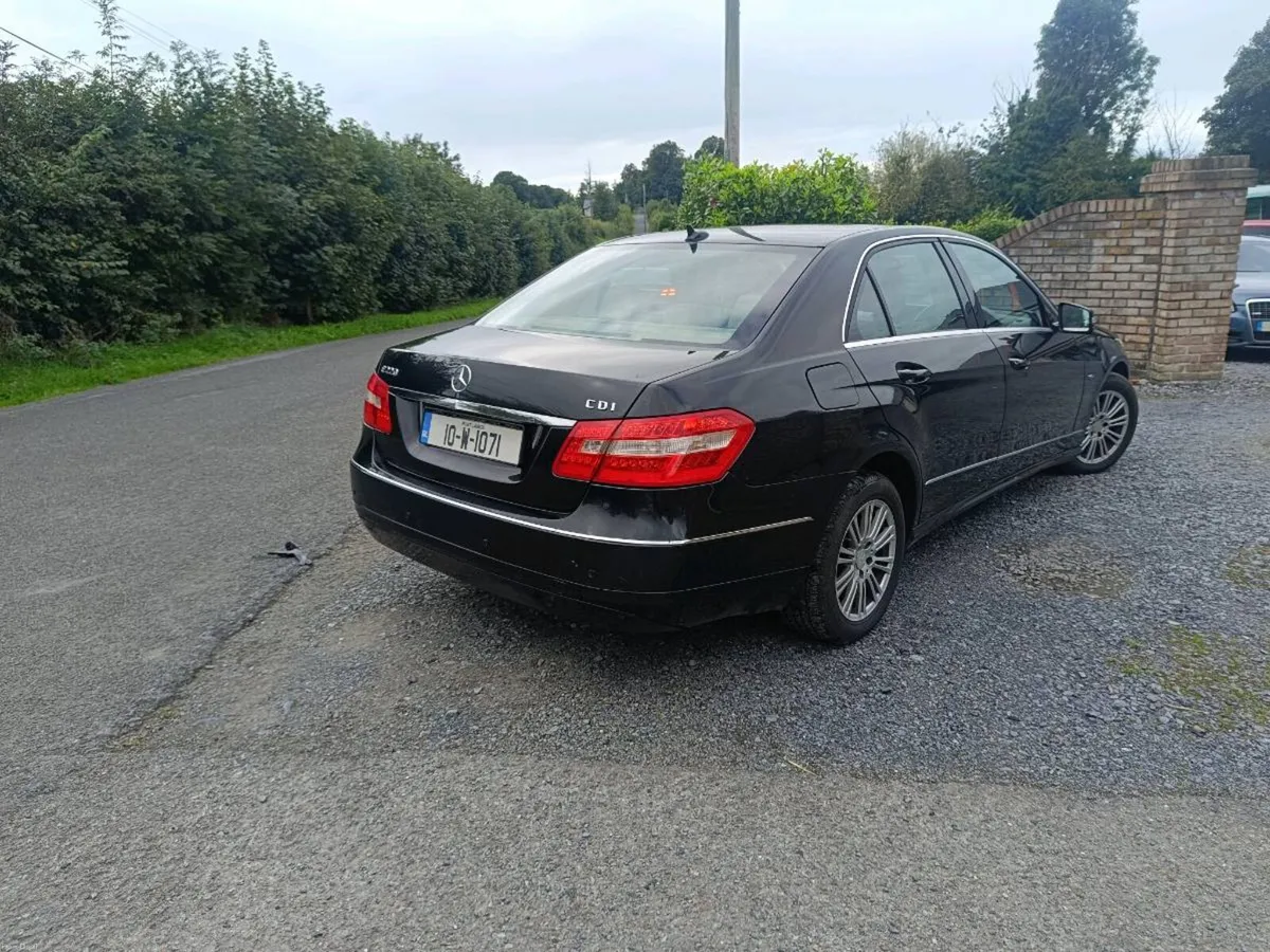 2010 e220cdi auto - Image 2