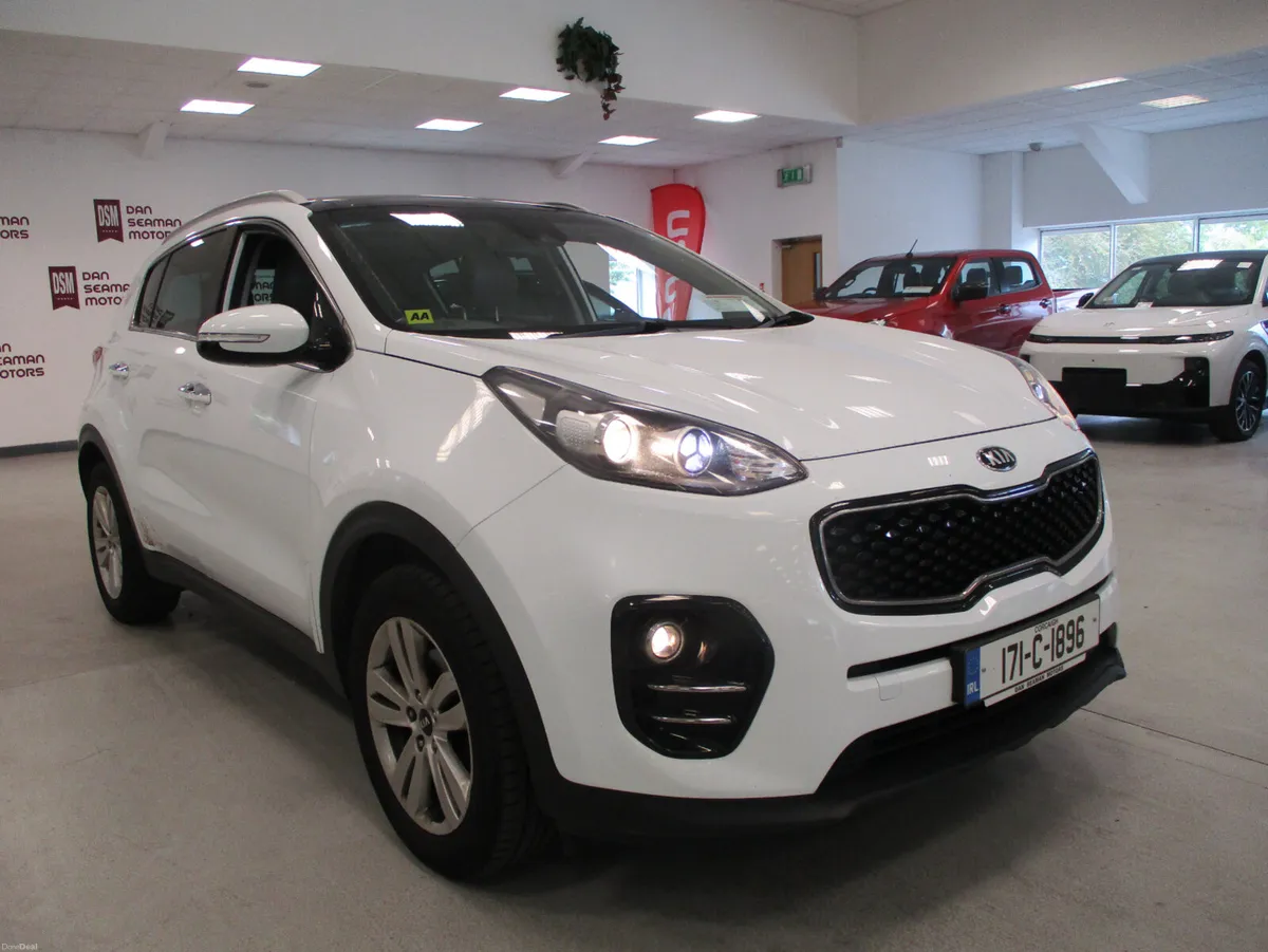 KIA SPORTAGE 1.7 DSL EX 2017-LEATHER-HEATED SEATS - Image 2