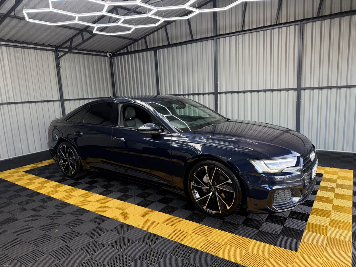 Audi A6 2019 S-Line - Image 2