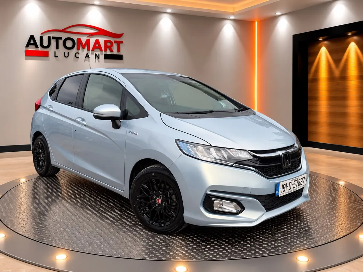 HONDA FIT 2019 4700 KM PREMIUM LEATHER TOPSPECS - Image 3