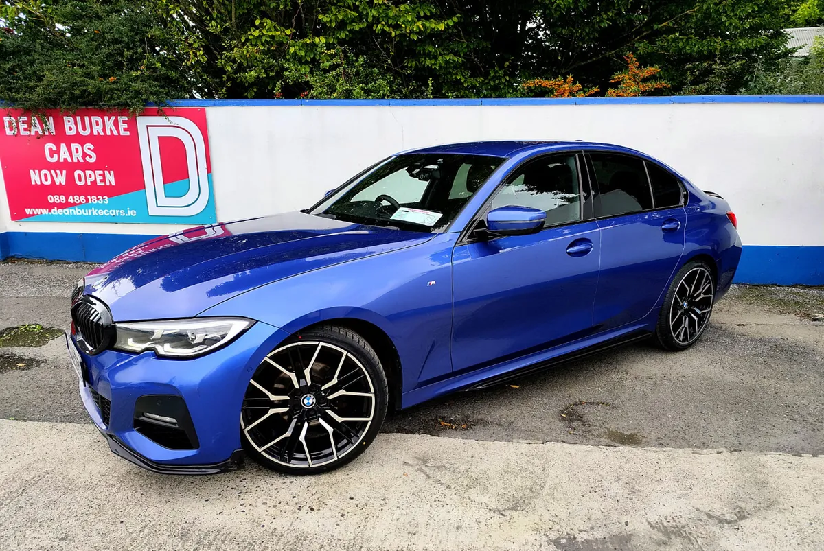 BMW 3-Series 2019 - Image 3