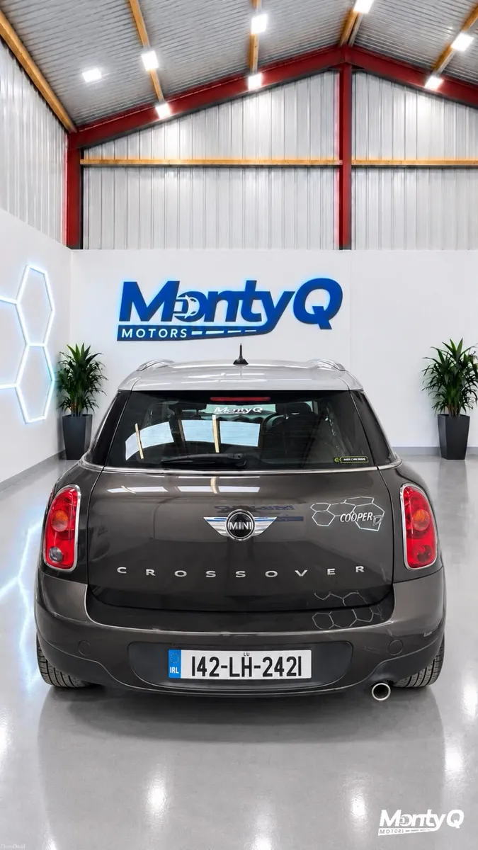 2014 MINI Countryman Cooper D Automatic - 90K KM - Image 6