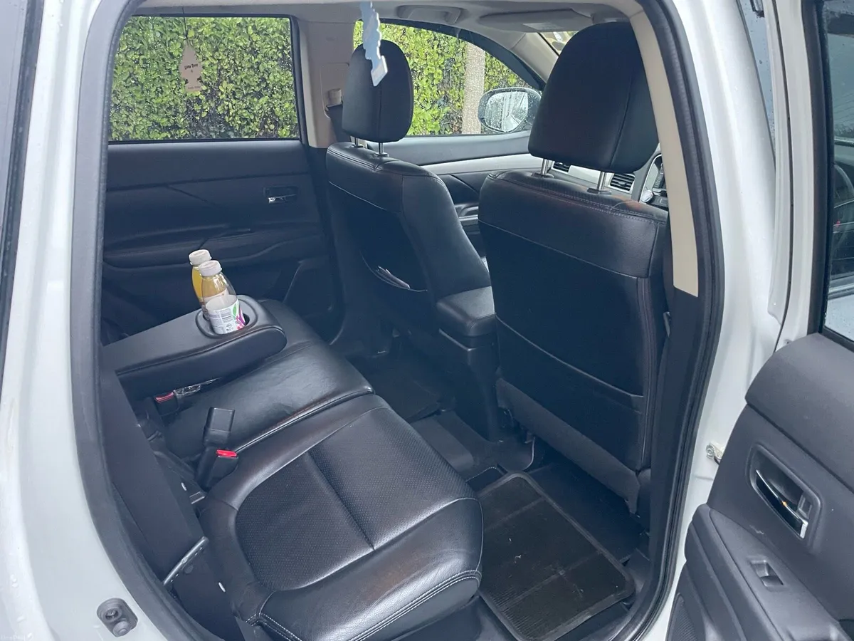 Mitsubishi outlander - Image 3