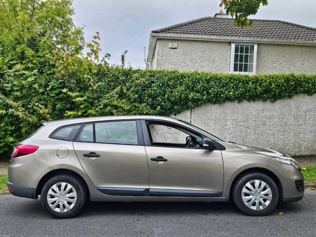 2013 Renault Megane (New NCT, 83km) - Image 4
