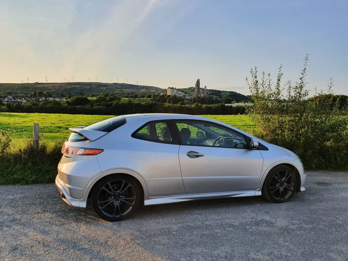 Honda Civic 2006 - Image 2