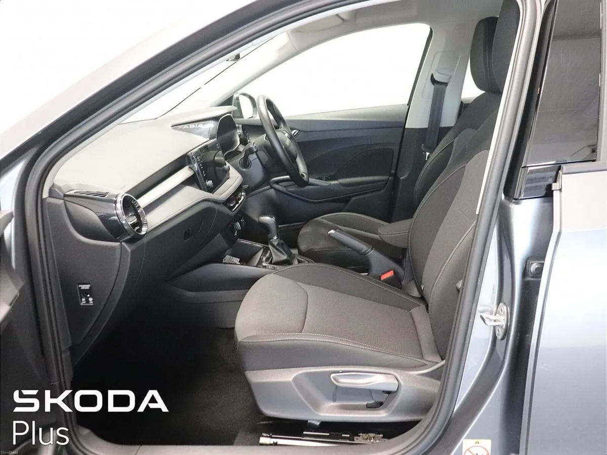 Skoda FABIA SELECTION 1.0TSI 115HP DSG - Image 4