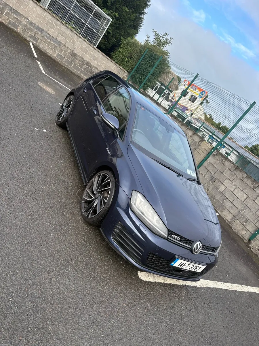 Volkswagen gtd golf - Image 1