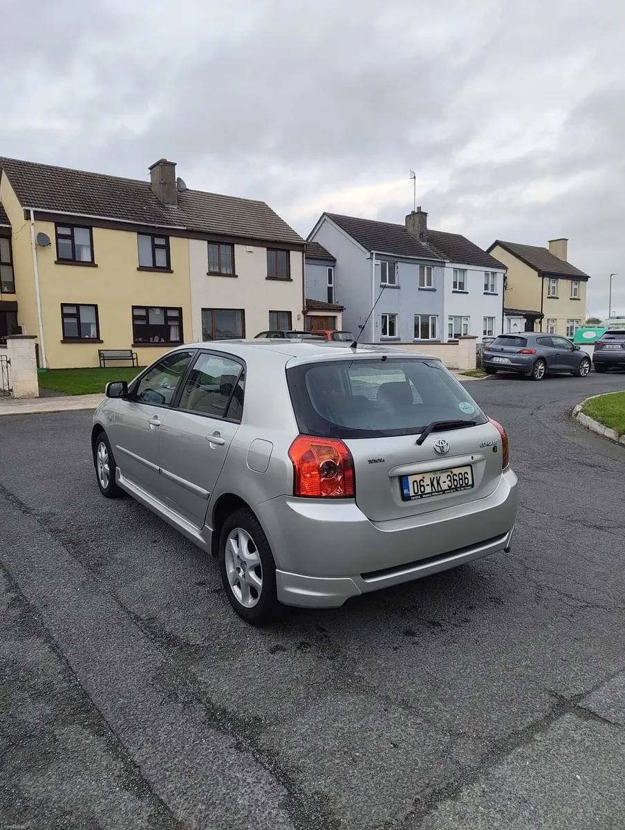 06 toyota corolla - Image 6