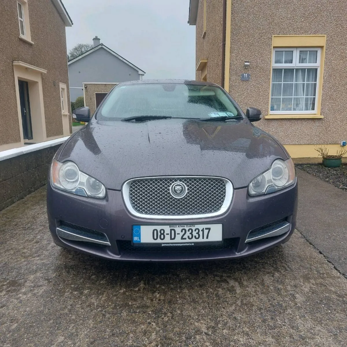 2008 Jaguar XF low mileage 207 bhp - Image 1