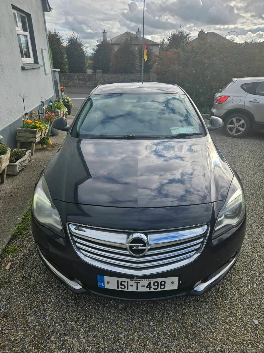 Opel Insignia - Image 1