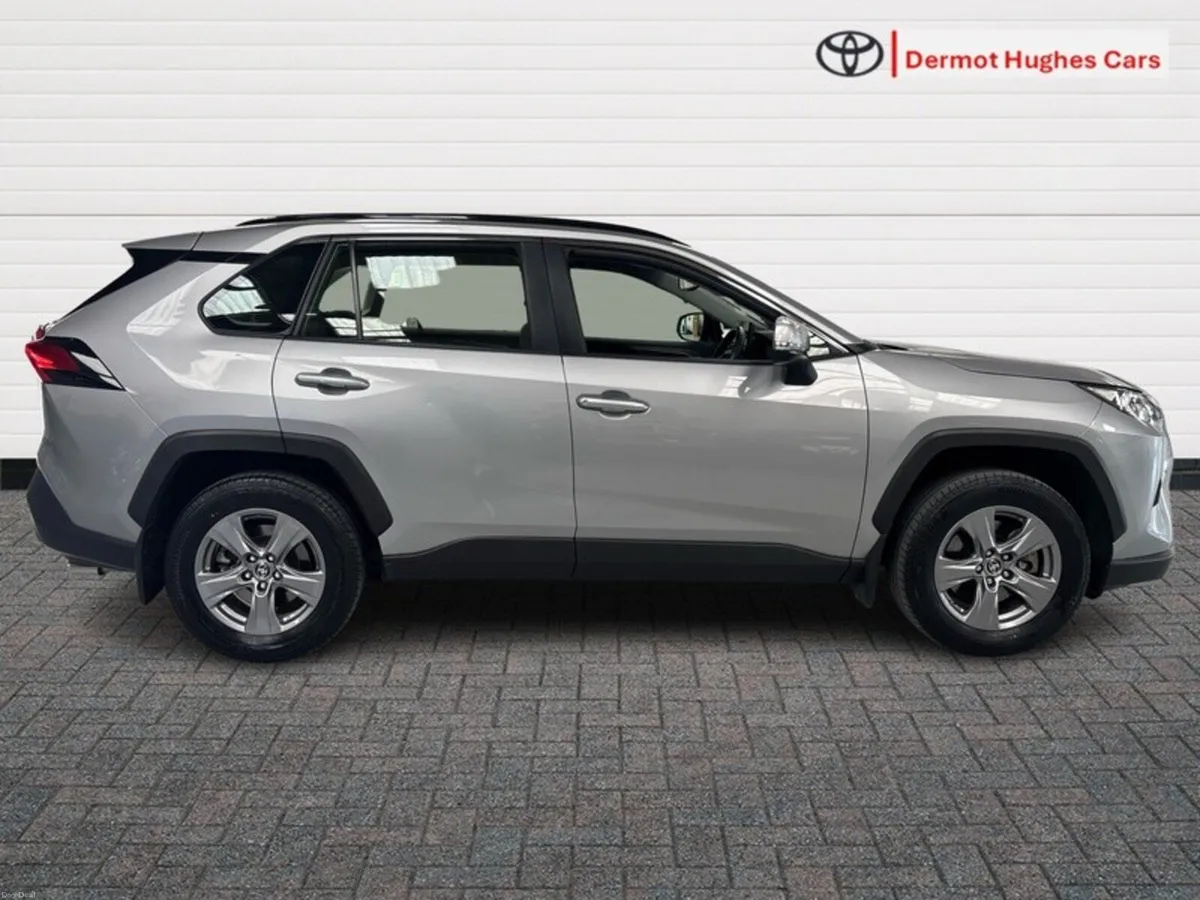 Toyota RAV4 HYBRID LUNA AUTO - Image 3