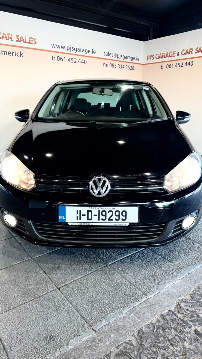 Volkswagen Golf 2011 - Image 2