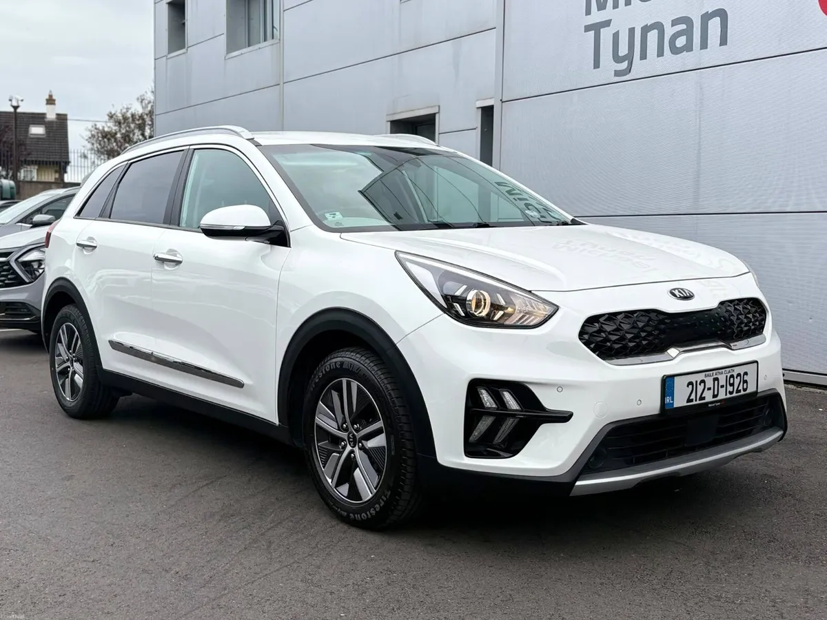 2021 Kia Niro PHEV, CarPlay, Camera, Heated Seats - Image 5