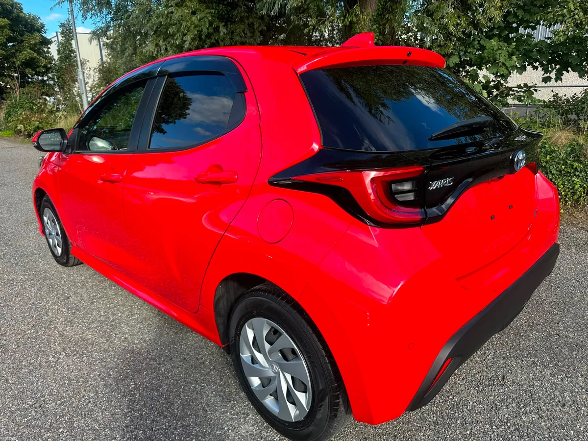 Toyota Yaris 2022 - Image 4