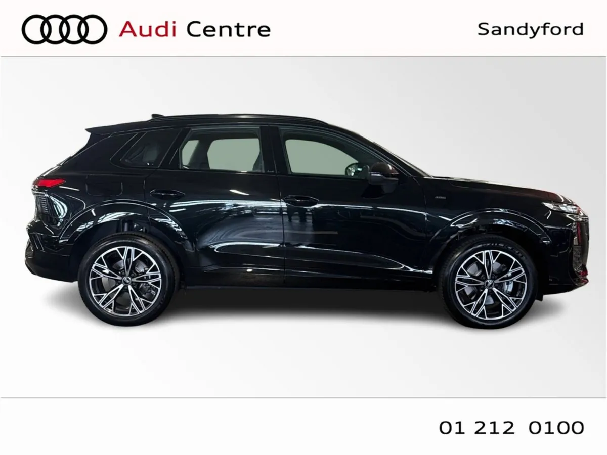 Audi Q3 E-HYBRID 270HP S-T S LINE - Image 2