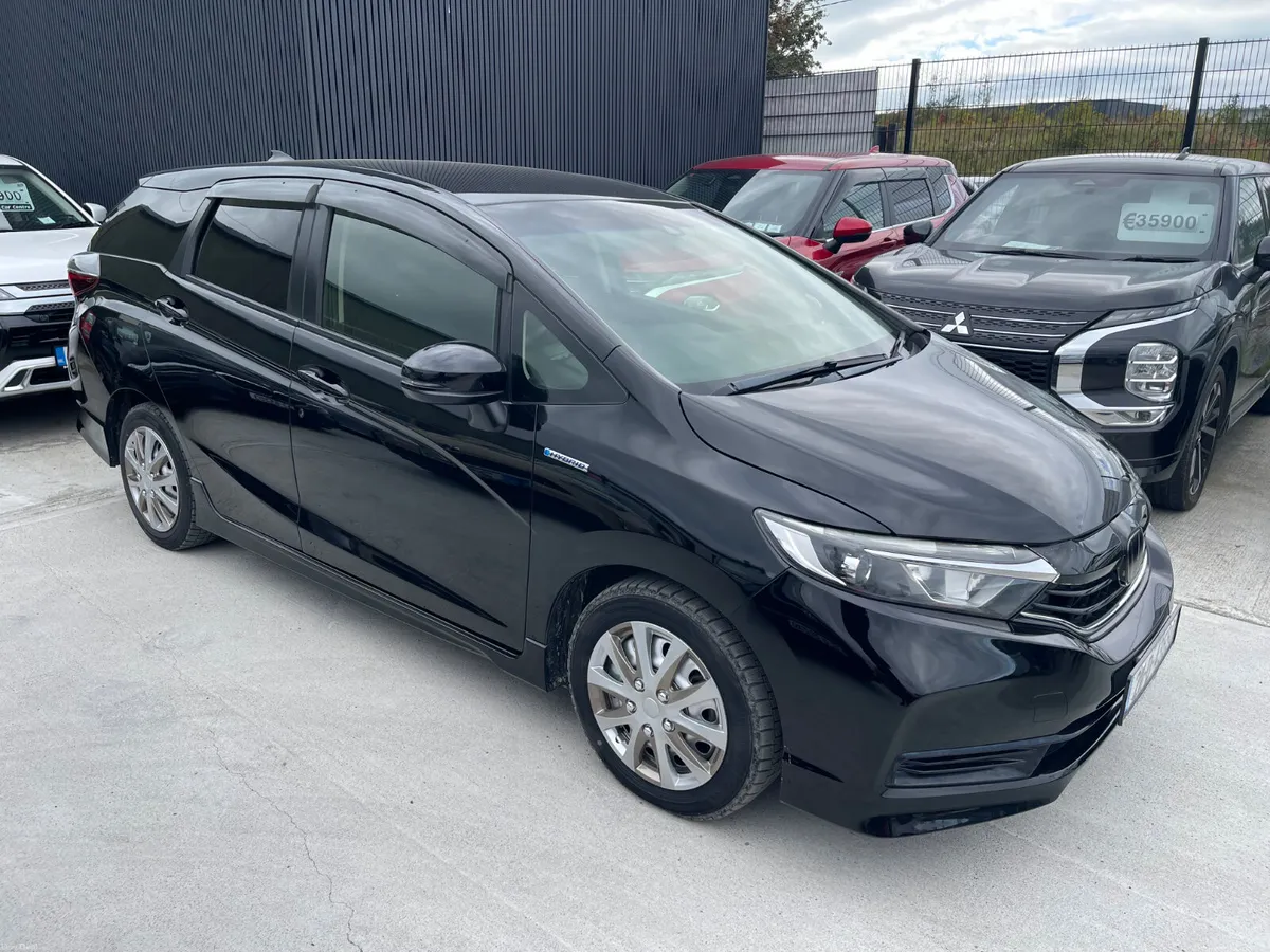 2021 Honda Shuttle Hybrid 1.5 Automatic 5dr Model - Image 2