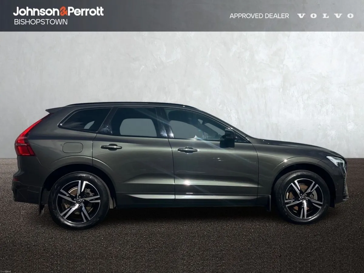 Volvo XC60 T6 350hp AWD PHEV R-Design (Two Year Vo - Image 5