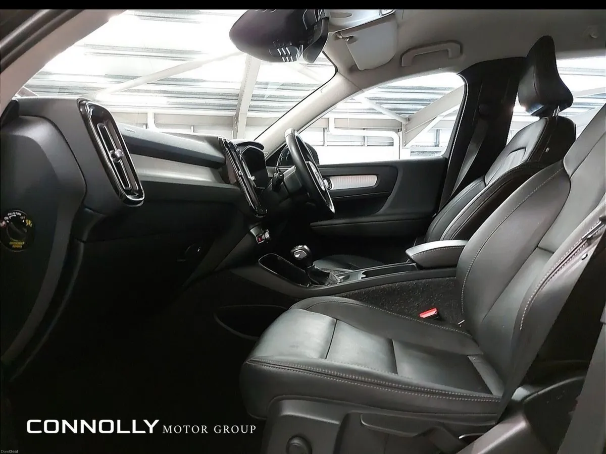 Volvo XC40 D3 (150hp) Momentum - Image 5