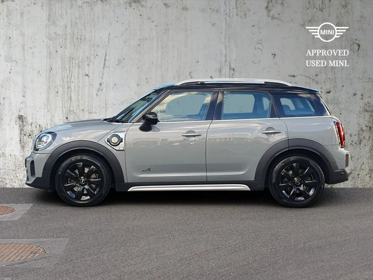Mini Countryman Cooper S E Classic - Image 3