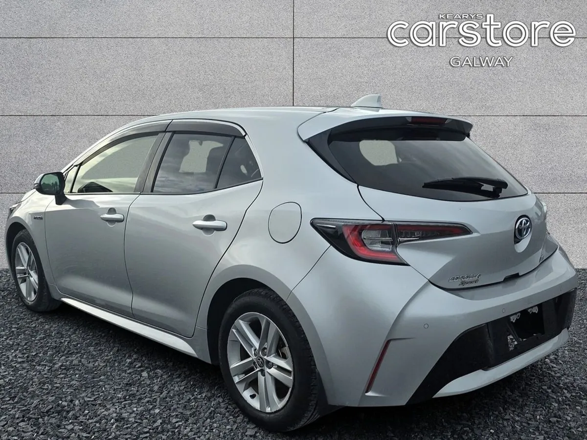Toyota Corolla Sports Hybrid G - Image 5