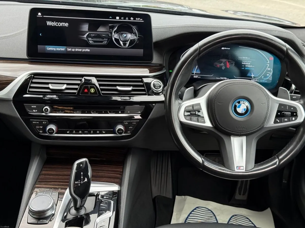 BMW 5-Series 530e M Sport Saloon - Image 5