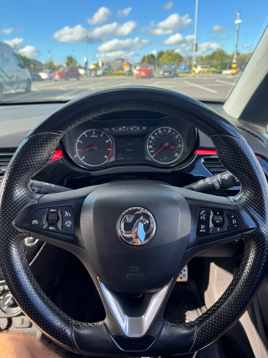Vauxhall Corsa limited edition  €5250 - Image 4