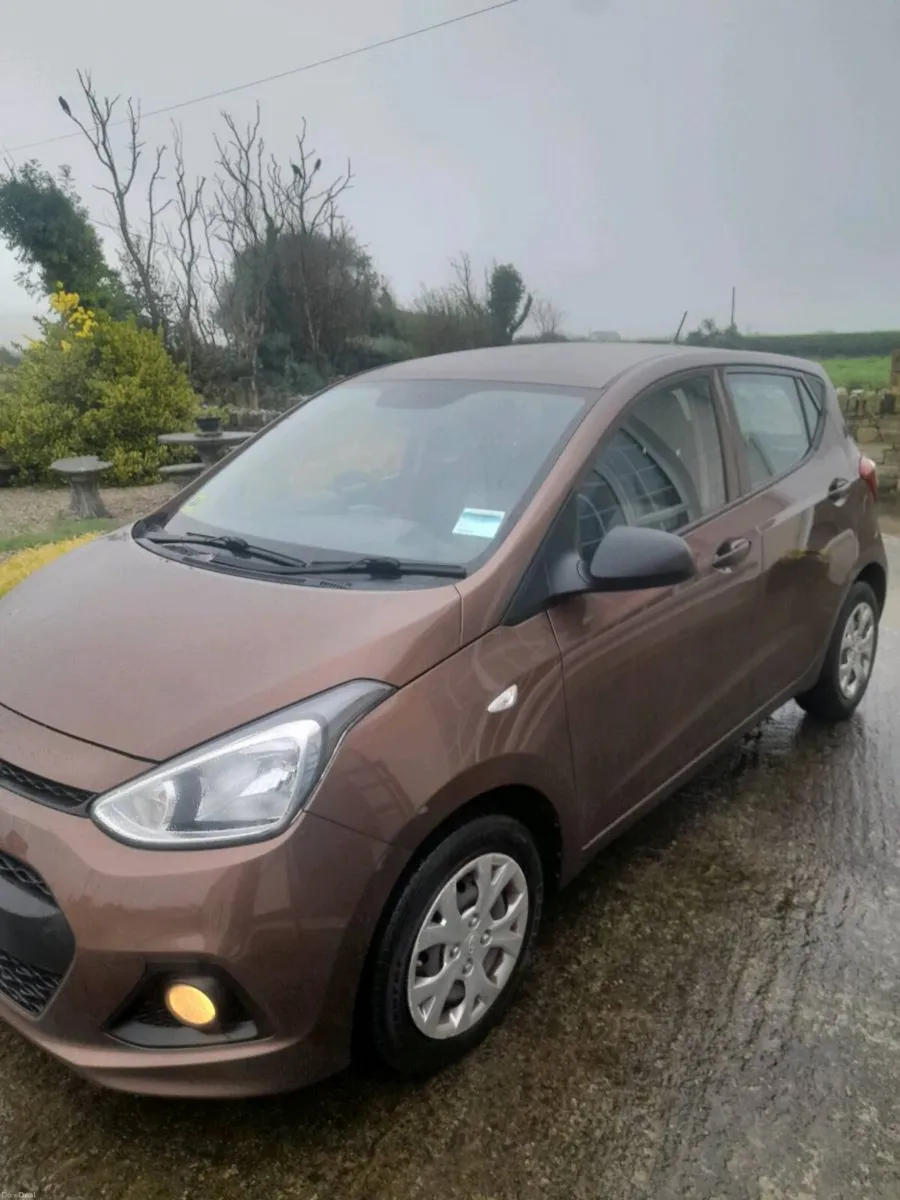 Hyundai i10 - Image 2