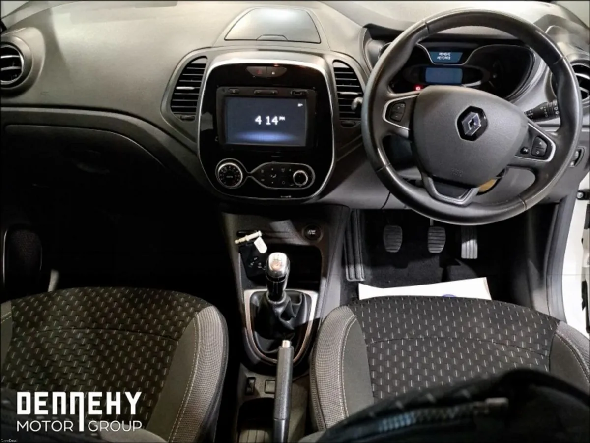 Renault Captur Tce 90 DYNAMIQUE NAV, €47.77 P/W - Image 2