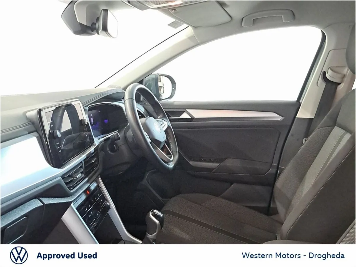 Volkswagen T-Roc Life 1.0 TSI 110HP - Image 4