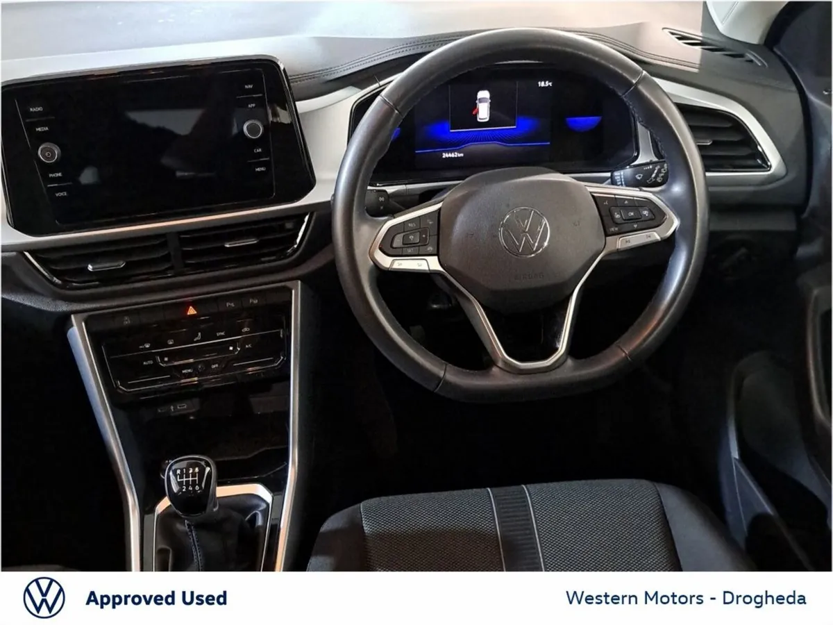 Volkswagen T-Roc Life 1.0 TSI 110HP - Image 2
