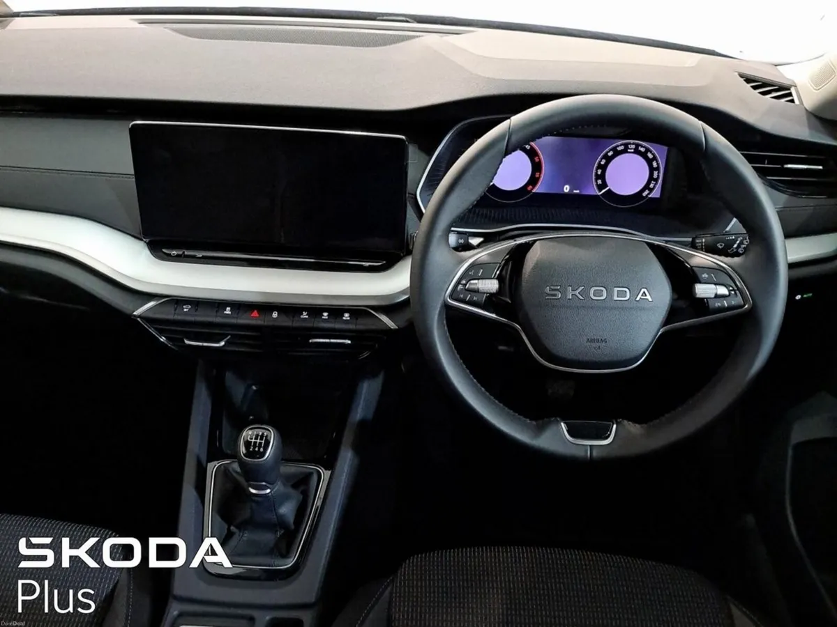 Skoda Octavia Selection 2.0TDI 115HP - Image 2