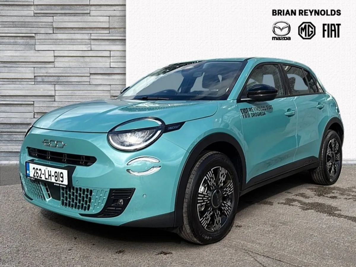 Fiat 600 ICON 1.2 110HP Hybrid eDCT-6 - Image 1