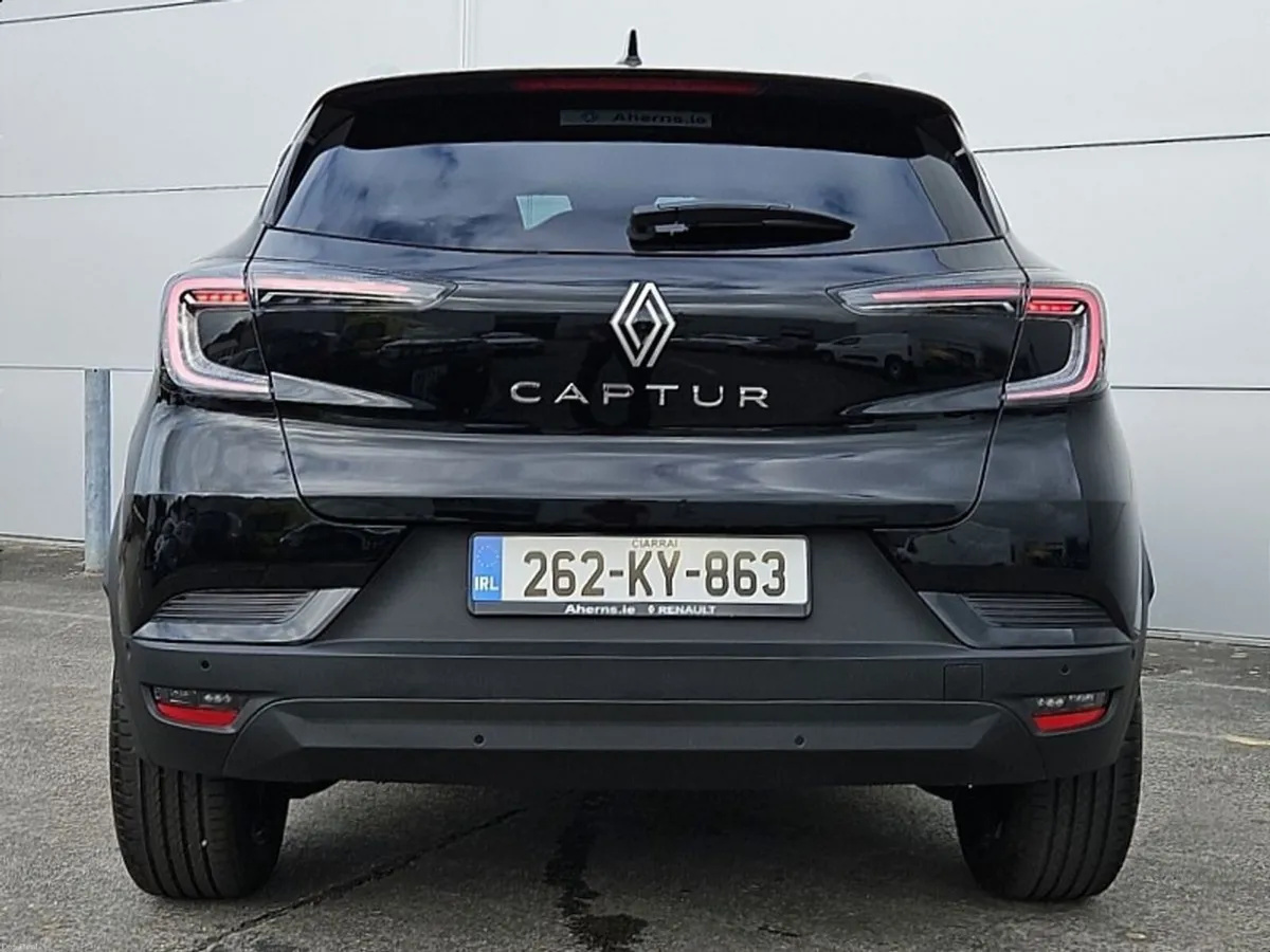 Renault Captur techno TCe 115 PS - Image 4