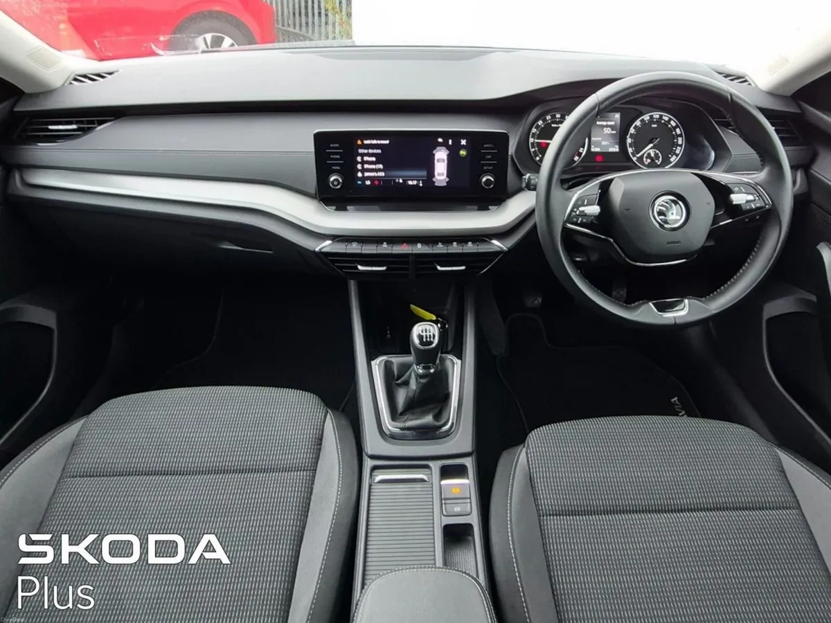 Skoda Octavia OCTAVIA AMB 2.0TDI 115HP "Call Evan - Image 2