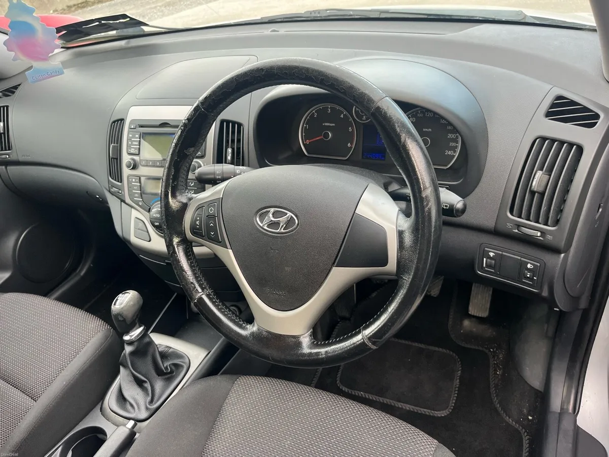 2012 Hyundai i30 1.6 diesel - Image 6
